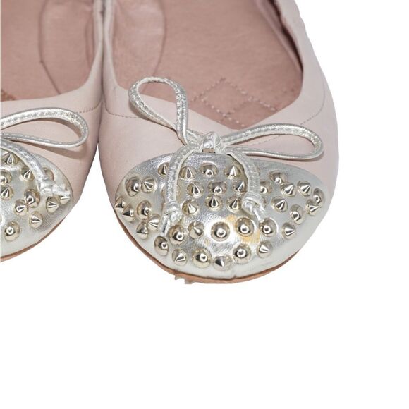 Vince Camuto Ferguson Gold Flats, Size 8.5 - Picture 3 of 8